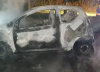 Brandweer blust auto in Vinkeveen