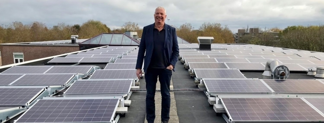 500 zonnepanelen op dak van VeenLanden College